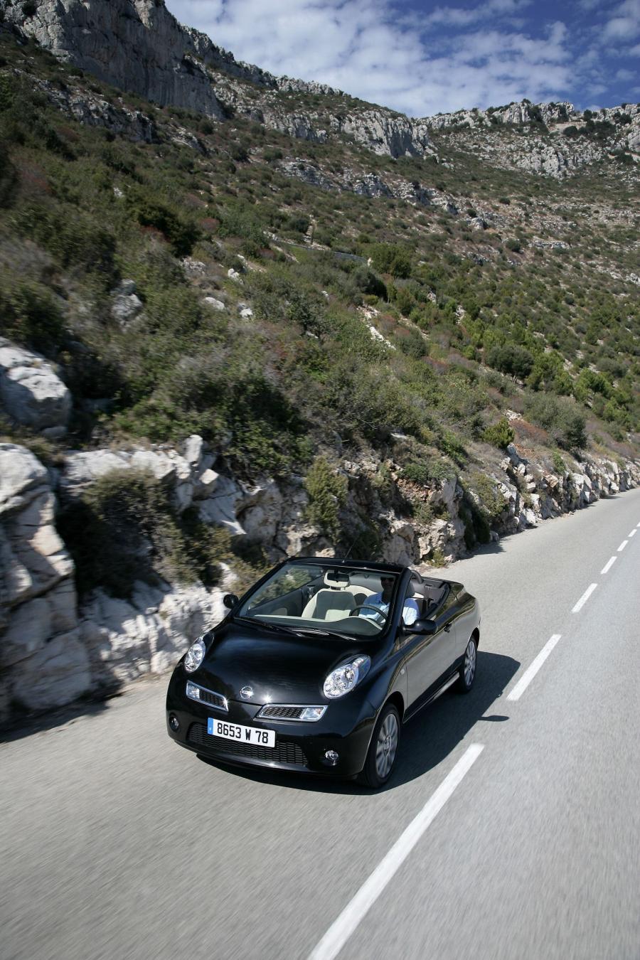 Nissan Micra CC 2007 года  (фото 14 из 19)